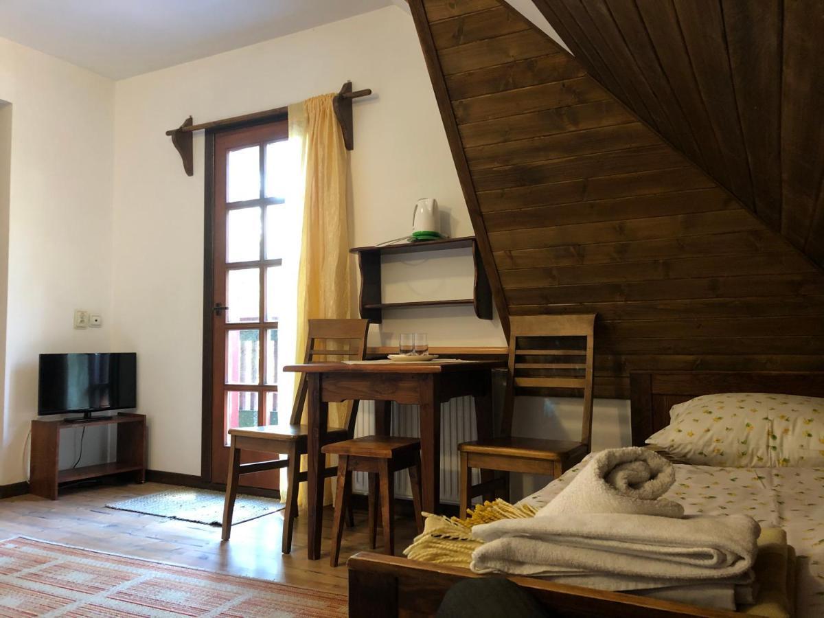 Bed and Breakfast Gosciniec Pod Smrekami Czorsztyn Exteriér fotografie